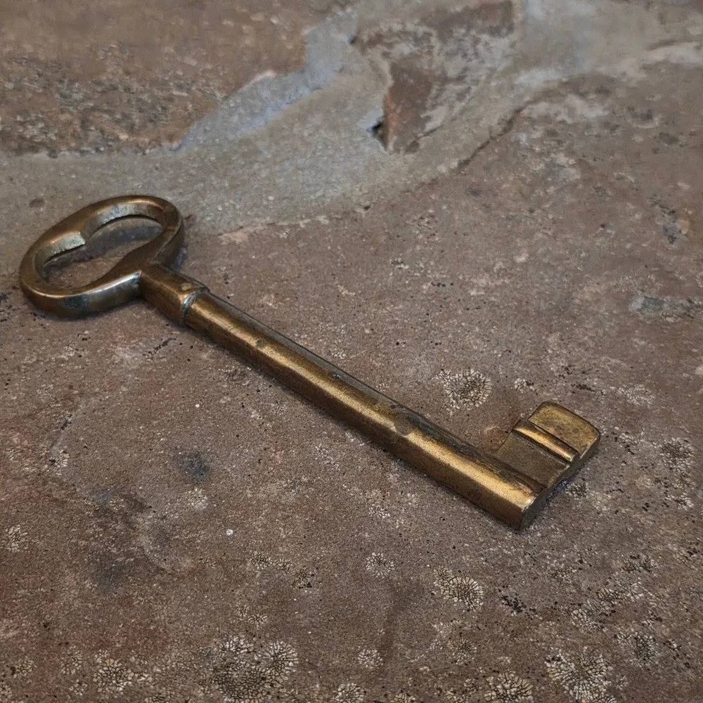 Vintage Solid Brass Skeleton Key Antique Style Large Decorative Gate Barrel Key